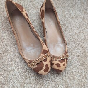 TALBOTS Animal Print Flats with Gold Accent. SIZE 8